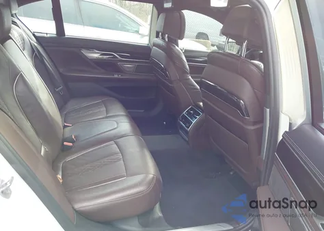 2018 BMW 740E xDrive Iperformance from USA, damaged, VIN WBA7J2C53JG938174